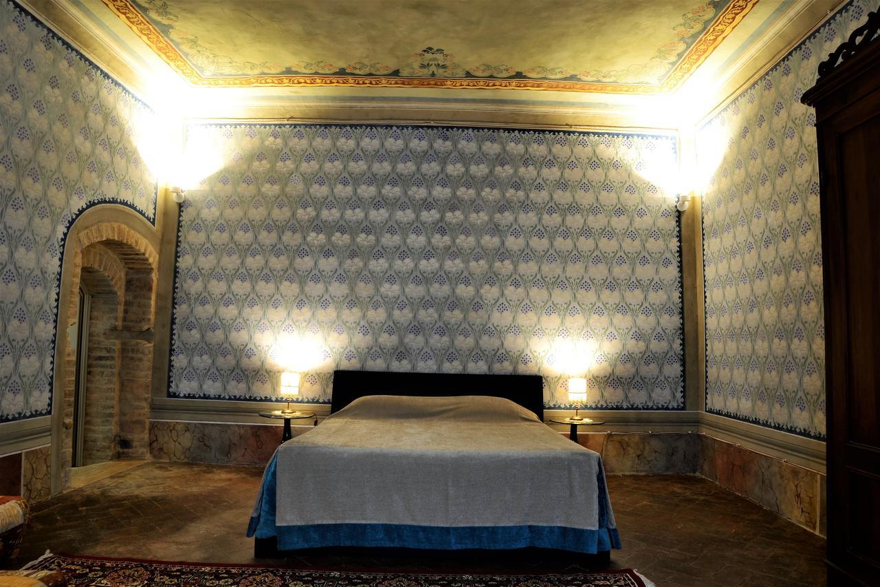 Il Palazzo Del Cardinale Bed & Breakfast Montalcino Rom bilde